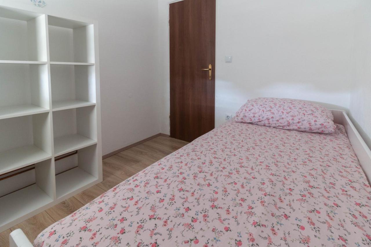 Modern Apartment Sara-Near The Beach Privlaka  Dış mekan fotoğraf